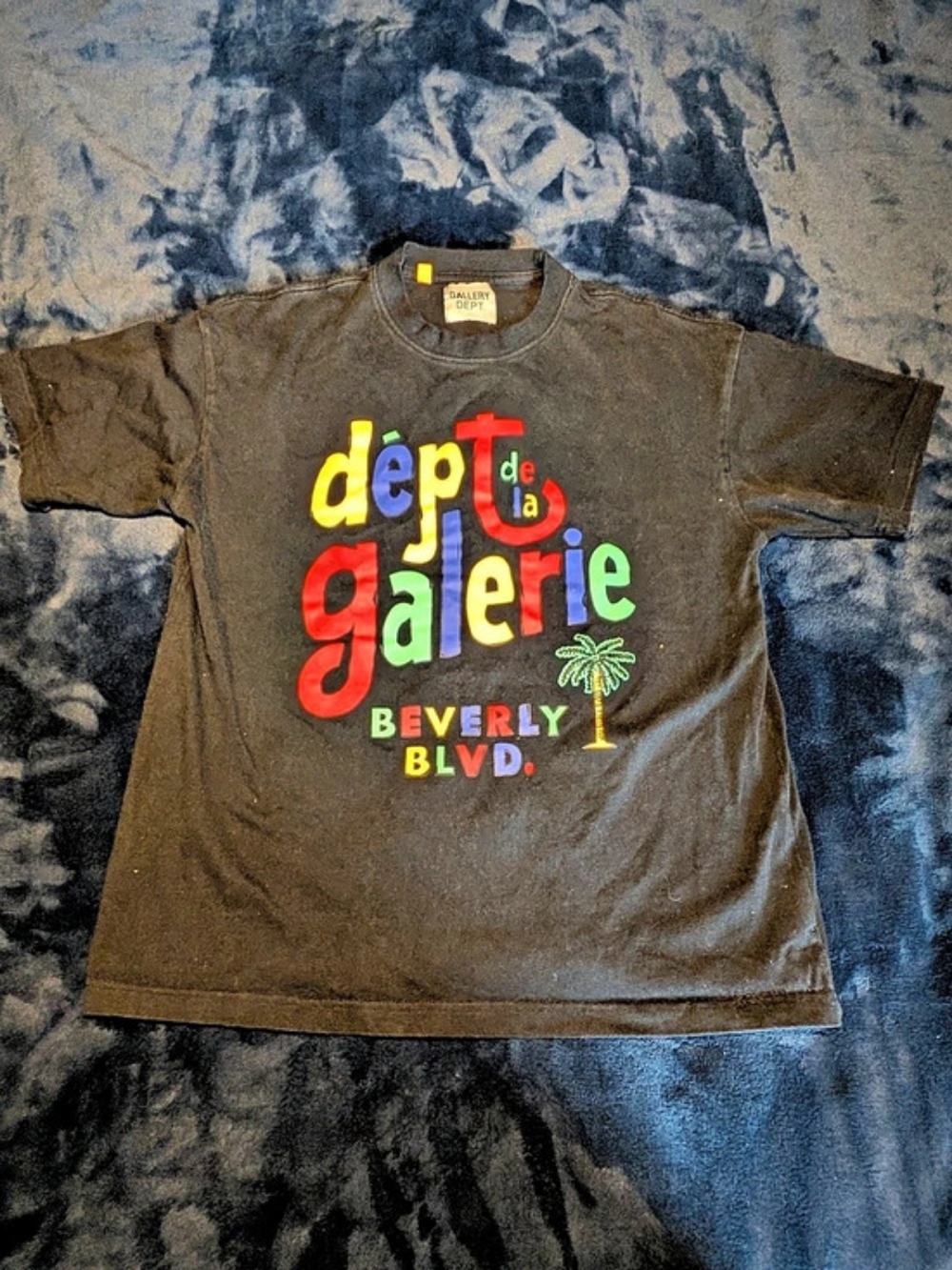 Gallery Dept. Dept de la Galerie Beverly Blvd T-Shirt. Graphic Tee Size Large